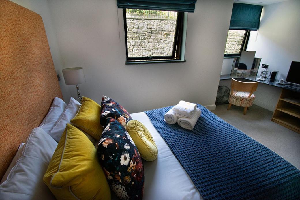 Beachcliff Rooms & Apartments Cardiff Bagian luar foto